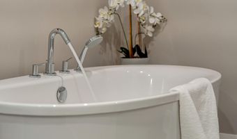 310 STRAND St 304, Alexandria, VA 22314