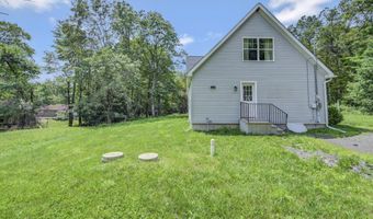 207 Game Ln, Blakeslee, PA 18610