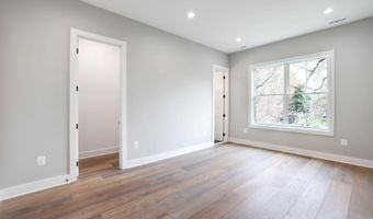 8525 RALEIGH Ave, Annandale, VA 22003