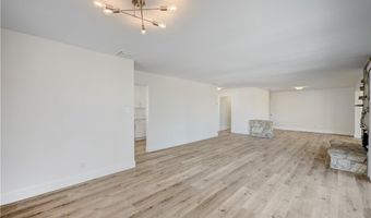 3504 Pioneer Cir, Las Vegas, NV 89107