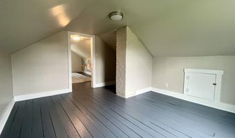 319 N 1st St, Bardstown, KY 40004