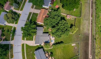 701 Garden Rd, Ames, IA 50010