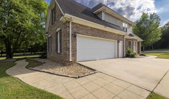975 AVALON Ln, Anniston, AL 36207
