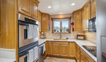 28272 S HULT Rd, Beavercreek, OR 97004