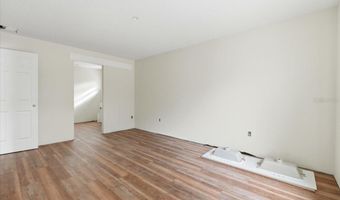 518 BENNETT St, Auburndale, FL 33823