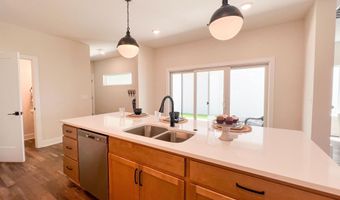 433 E Douglas Ave, Andover, KS 67002