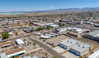 1632 Shamrock Rd, Bullhead City, AZ 86442