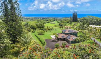 820 W Kuiaha Rd A, Haiku, HI 96708