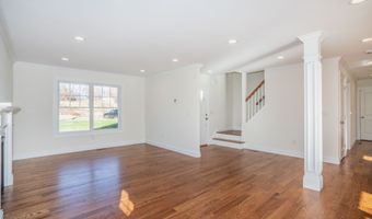 975 High Rd, Berlin, CT 06037