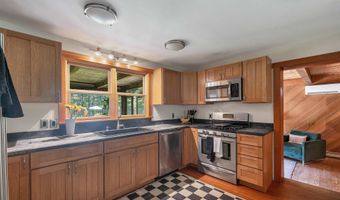 558 Province Rd, Belmont, NH 03220
