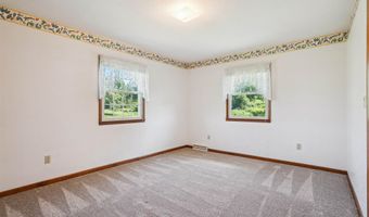 30020 Prier, Dyersville, IA 52040