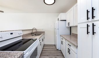 46-267 Kahuhipa St C111, Kaneohe, HI 96744