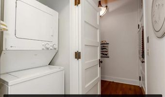 12 Elm St 2, Newport, RI 02840