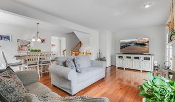43281 RAILSTOP Ter, Ashburn, VA 20147