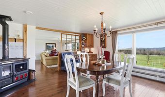 557 S Barnstead Rd, Barnstead, NH 03225