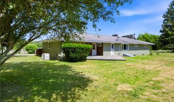 25 Westport Harbor Rd, Little Compton, RI 02837