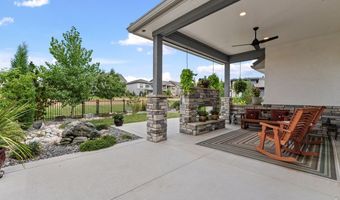 3284 Danzante Bay Ct, Berthoud, CO 80513