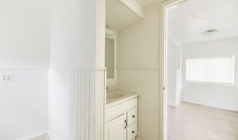 240 S 1st St, Elko, NV 89801