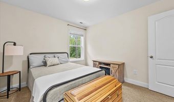 400 Everest Ct, Aberdeen, NC 28315