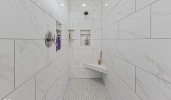 5156 Fairview Ct, Avon, IN 46123