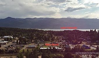 29 B St, Cascade, ID 83611