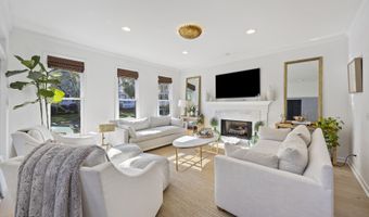 107 Bryan Dr, Beaufort, SC 29902