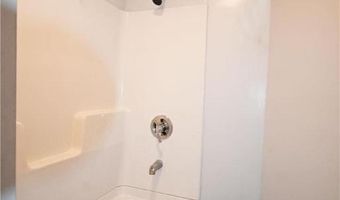 639 Dixon St, Allentown, PA 18103