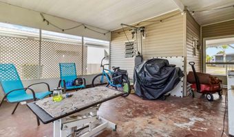 901 Laurel Cir, Barefoot Bay, FL 32976
