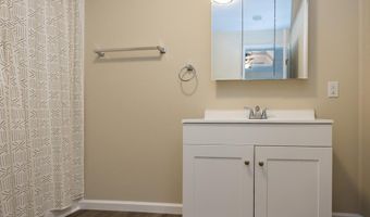 933 LAURA LEE Cir 187, Bear, DE 19701