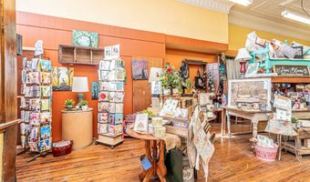 316 318 Broadway St, Abilene, KS 67410