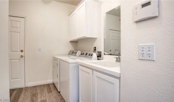 9500 Catalina Cove Cir, Las Vegas, NV 89147