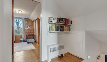 702 E 5th St, Auburn, IN 46706