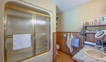 1901 Douglas Dr, Bainbridge, GA 39819