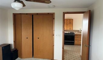 7843 Stark Dr, Algonac, MI 48001