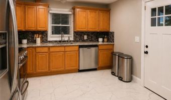 44 Pavilion Ave, Cranston, RI 02920