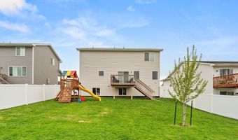 2720 21st St SW, Altoona, IA 50009