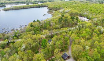 7 Frog Holler Ln, Augusta, ME 04330