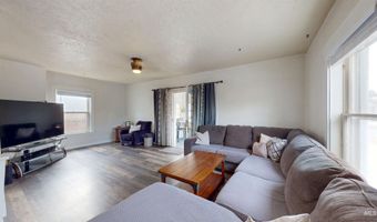 124 8th Ave N, Buhl, ID 83316