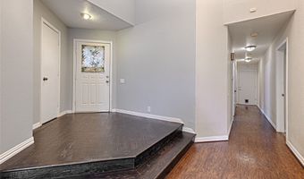 14900 Le Grande Dr, Addison, TX 75001