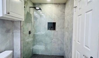 17119 Upper Bay Rd, Addison, TX 75001