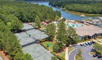 395 Castaway Dr, Bluffton, SC 29910