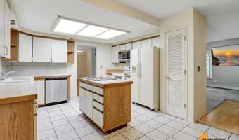 1336 Staubbach Cir, Anchorage, AK 99508