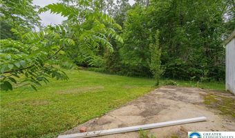 79 Mountain Lake Rd, Belvidere, NJ 07823