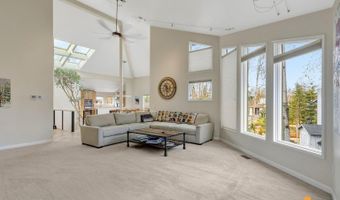 2140 Atwood Dr, Anchorage, AK 99517