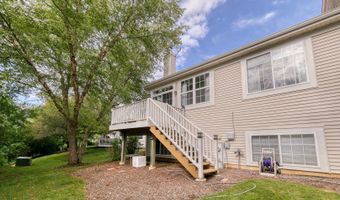 3009 Talaga Dr, Algonquin, IL 60102