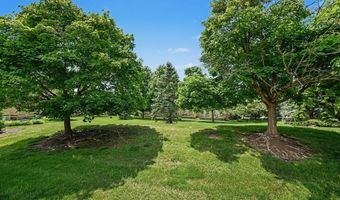 2785 Maitland Dr, Ann Arbor, MI 48105