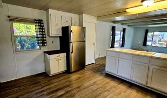 1905 WAVERLY Dr 17, Albany, OR 97322
