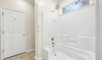 20 Sea Gull Dr, Beaufort, SC 29907