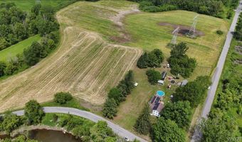 9328 Foote Rd, Akron, NY 14001
