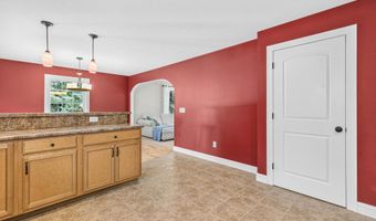 40 Haley Rd, Arundel, ME 04046